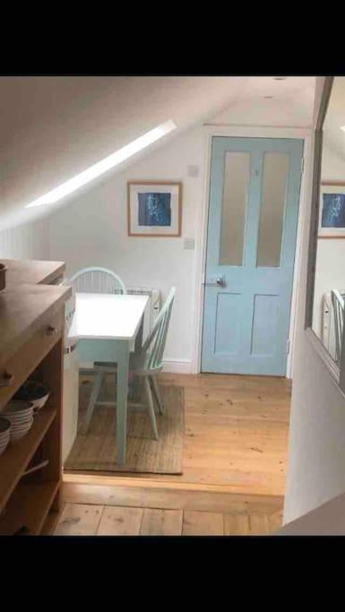 Amazing Seaside Loft Apartment With Sea Views . Sennen Cove Zewnętrze zdjęcie